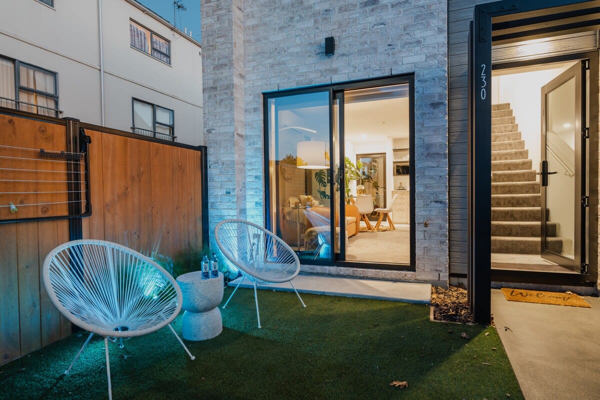 The Coolest Townhouse in Christchurch