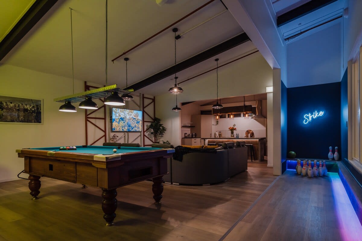 Central City Loft – Sleeps 10
