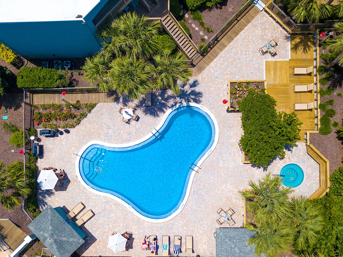 Hibiscus Resort Pool View Condo