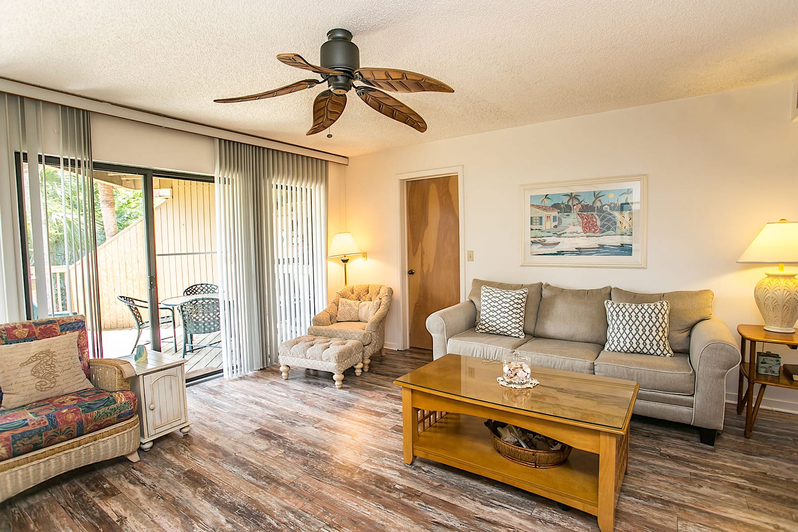 Hibiscus Resort Condo Near Beach