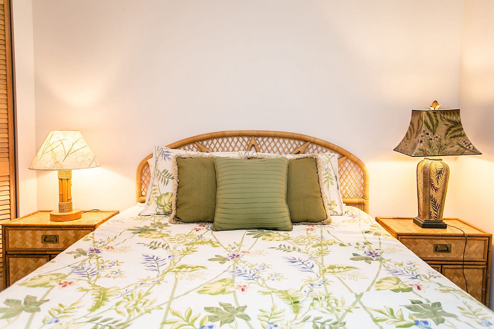 Hibiscus Resort Condo Near Beach