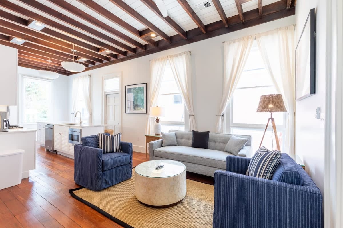 Boutique Home & Resort Pool ‘Nantucket’ — Charleston, SC — vacation rental