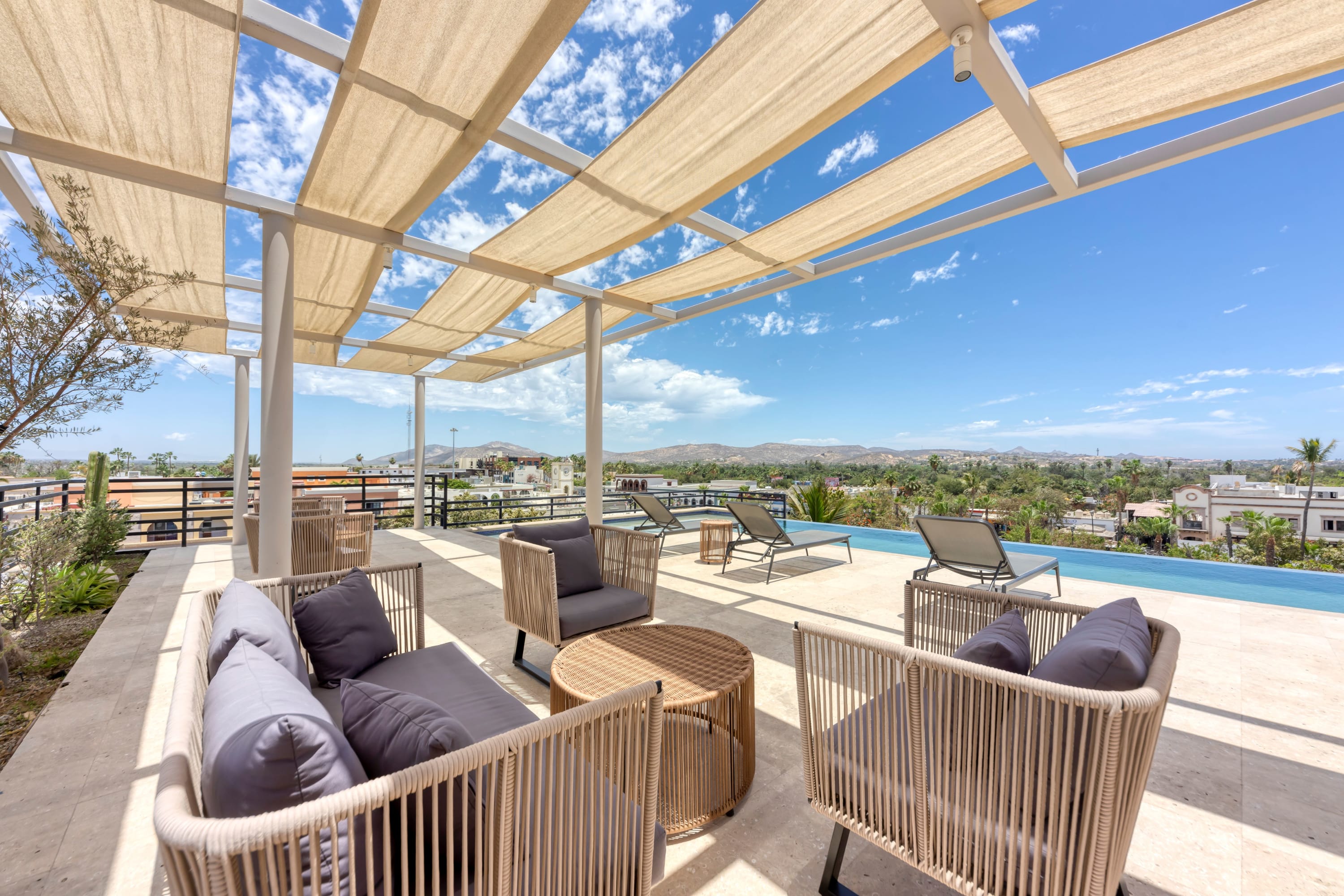 1BR Rooftop & Pool in Cardinal — San José del Cabo, Baja California Sur — vacation rental