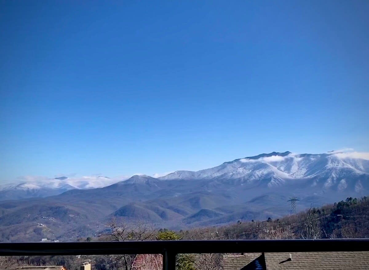 View 10