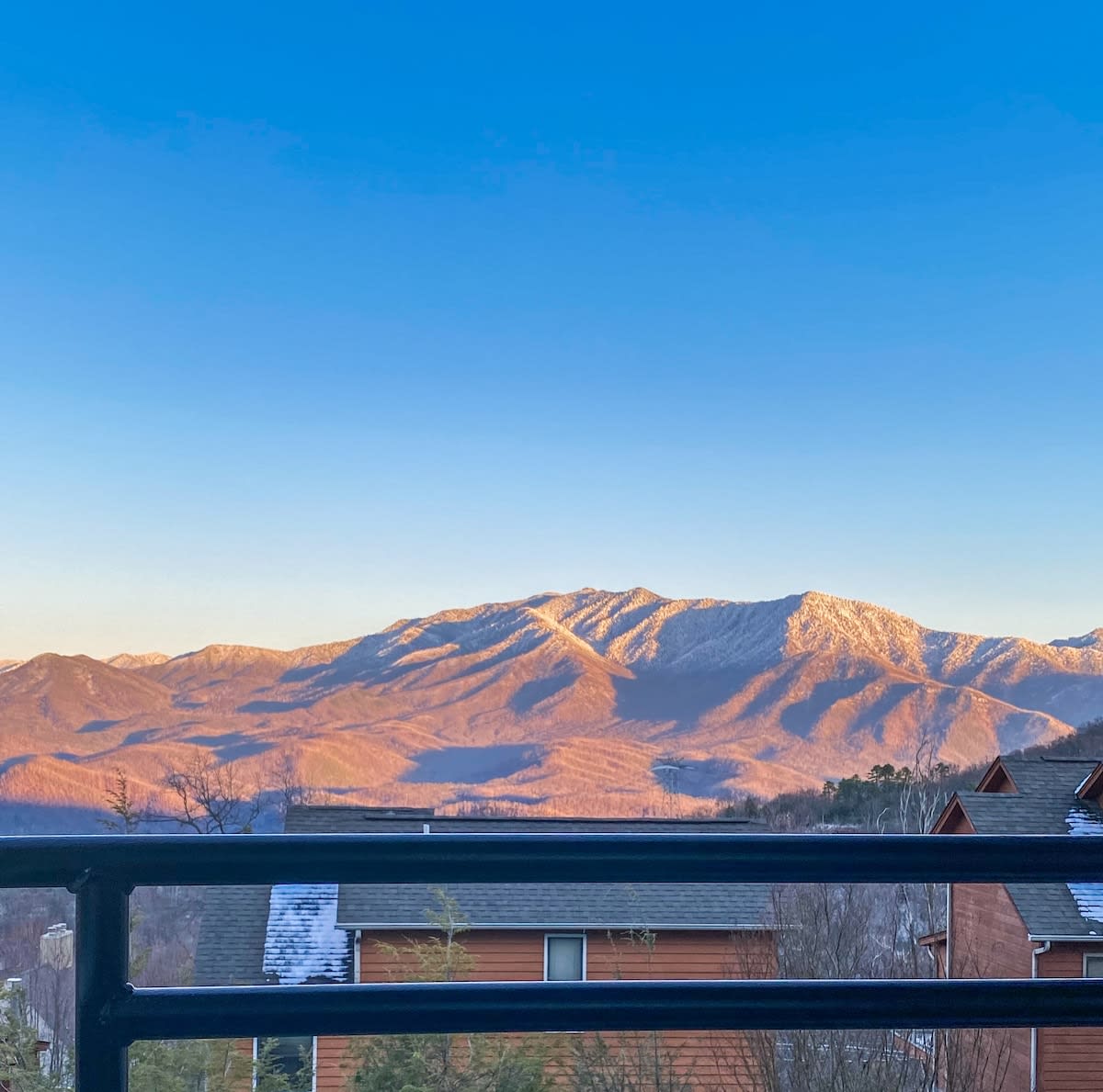 Amazing Views Of Mt. LeConte/Indoor Pool & Hot Tub — Gatlinburg, TN — vacation rental