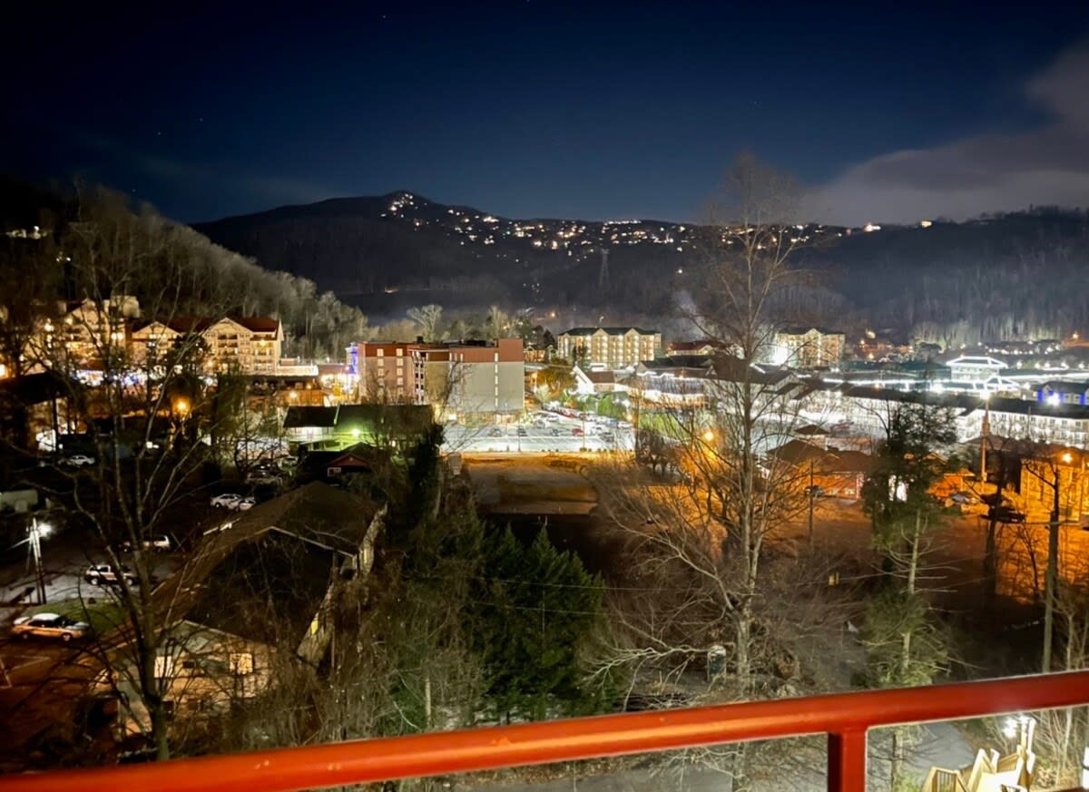 View 2