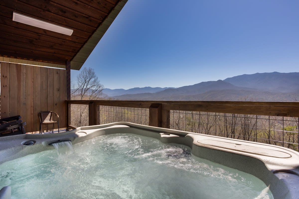 Huge Mt. LeConte Views/Gatlinburg — Gatlinburg, TN — vacation rental