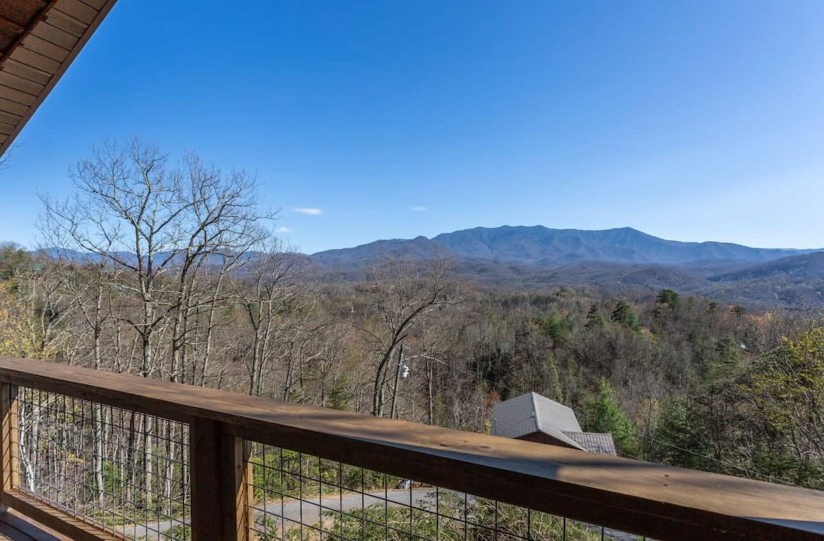 Amazing Mt. LeConte Views/Gatlinburg — Gatlinburg, TN — vacation rental