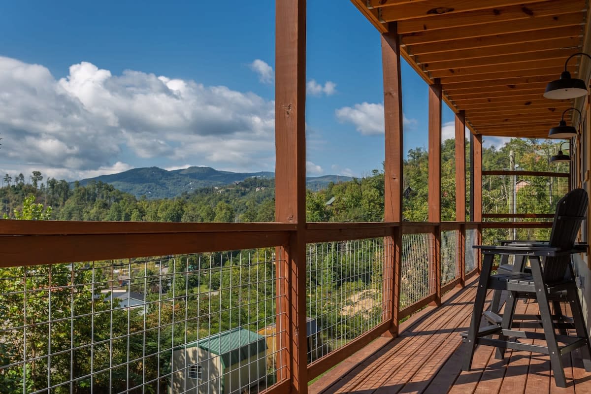 Dreamy MnTn Views/New/Gatlinburg — Gatlinburg, TN — vacation rental