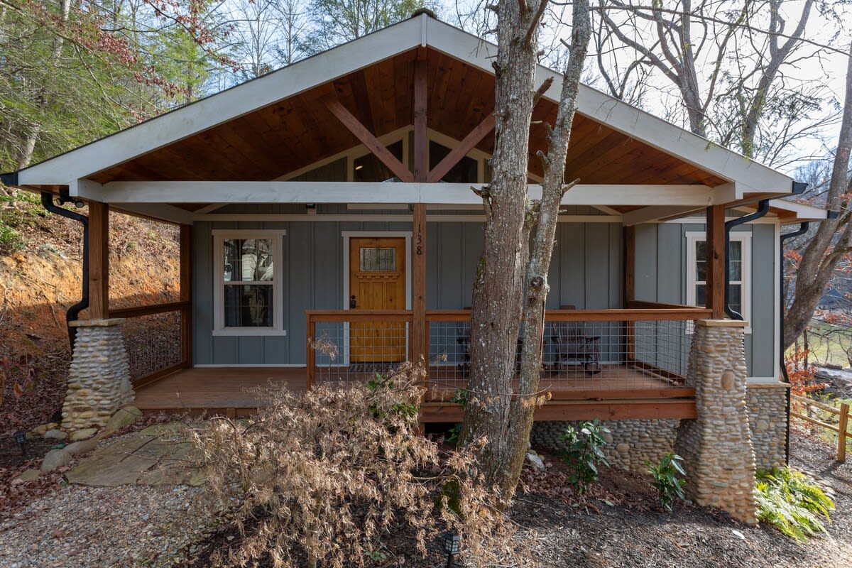 2MilesToNationalPark/15Min2Gatlinburg/FirePit — Sevierville, TN — vacation rental