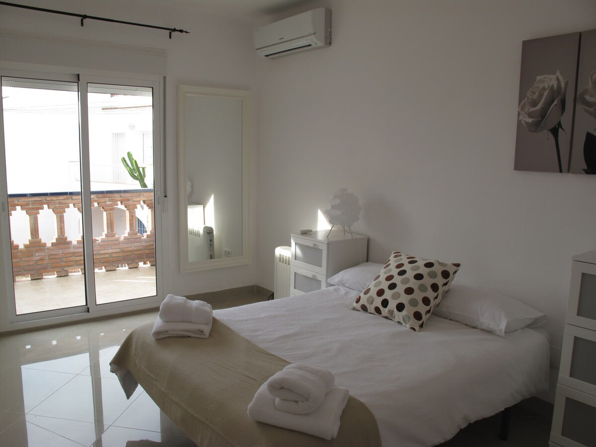 View 8