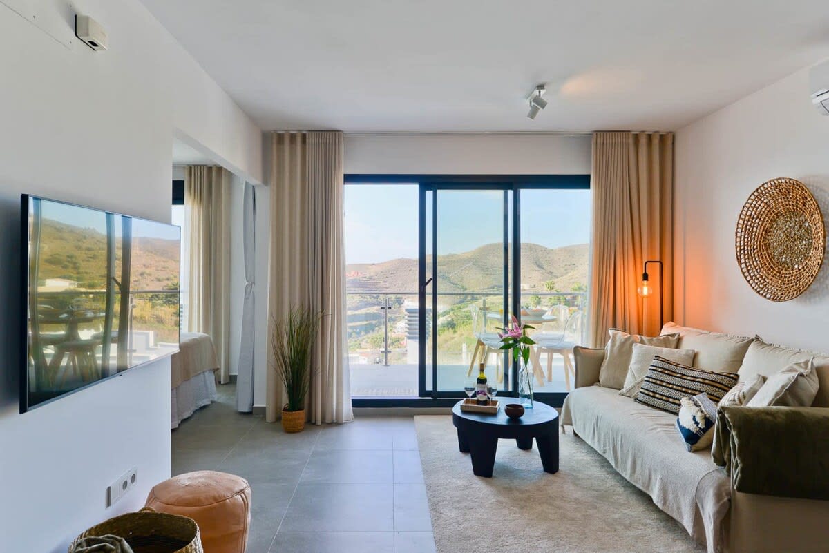 View 10