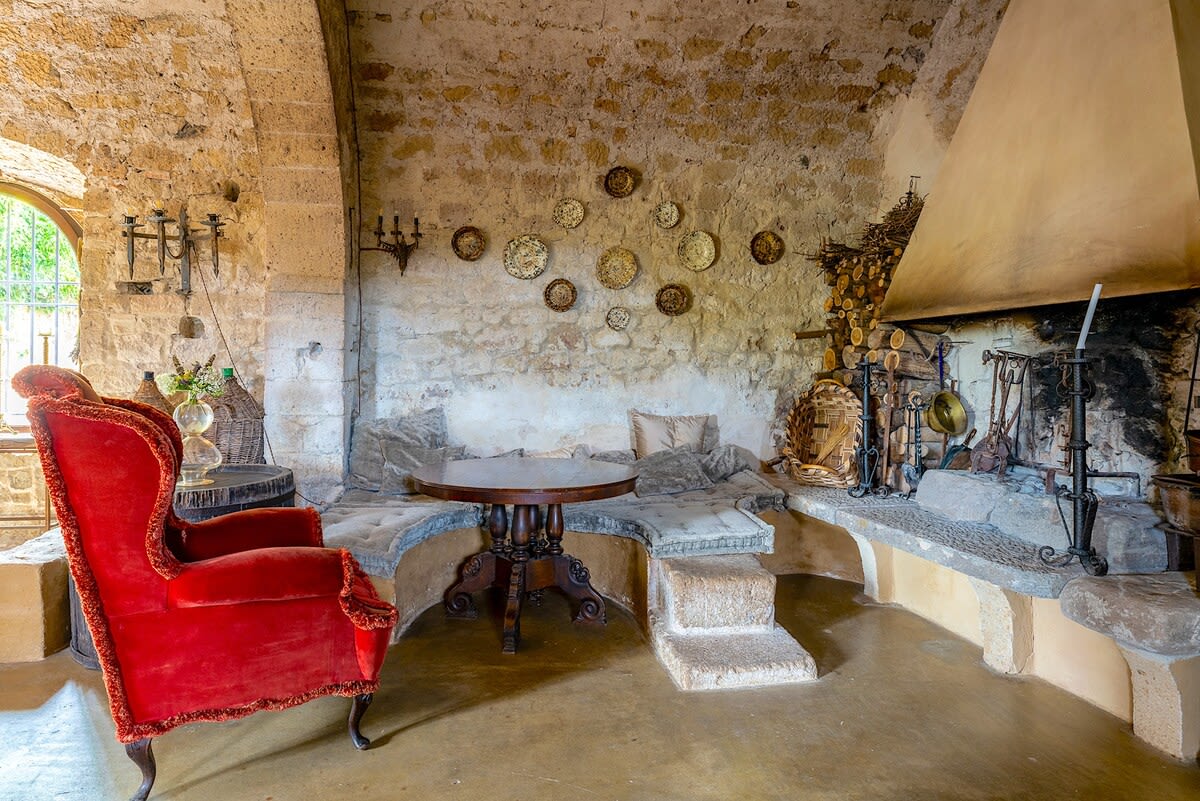 Property thumbnail 42