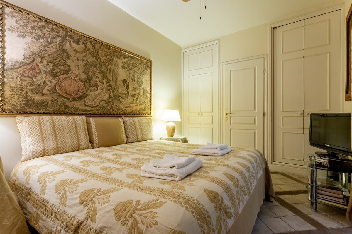 Property thumbnail 4