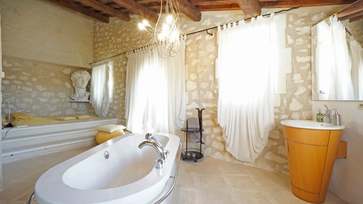 Property thumbnail 9