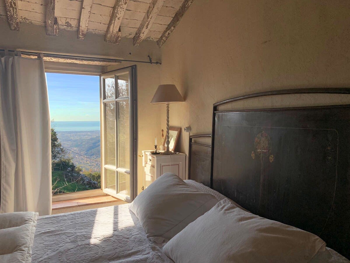 View 4