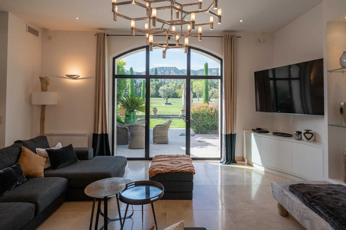 Property thumbnail 8