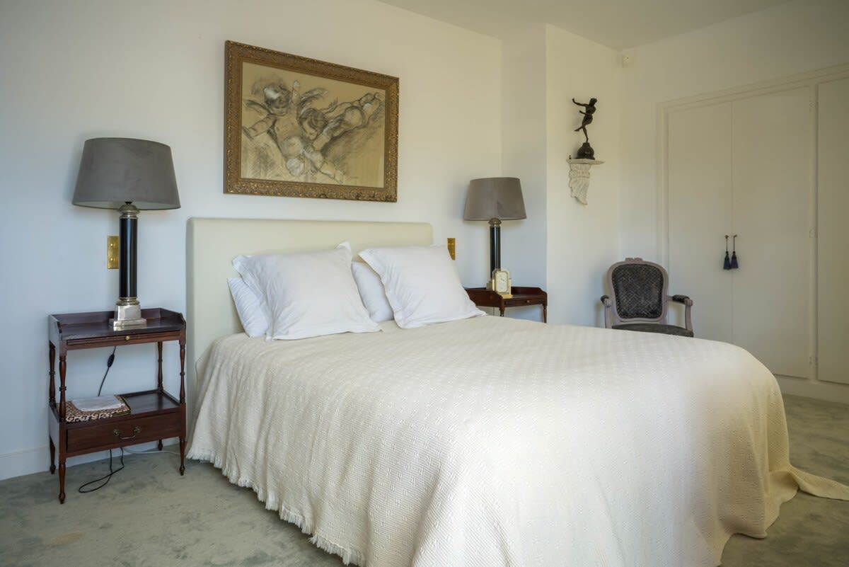 Paris Indulgence - Image 20