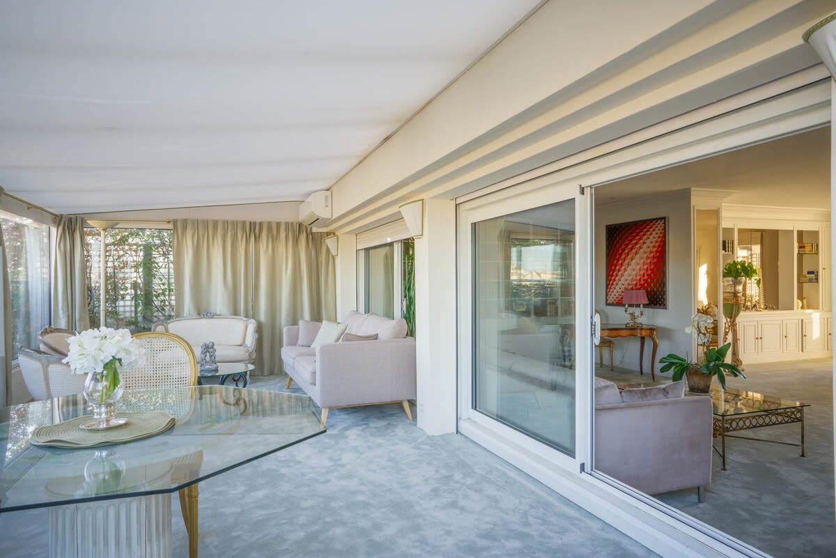 Paris Indulgence - Image 11