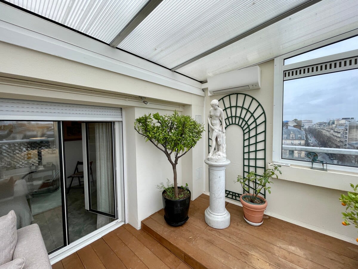 Paris Indulgence - Image 13