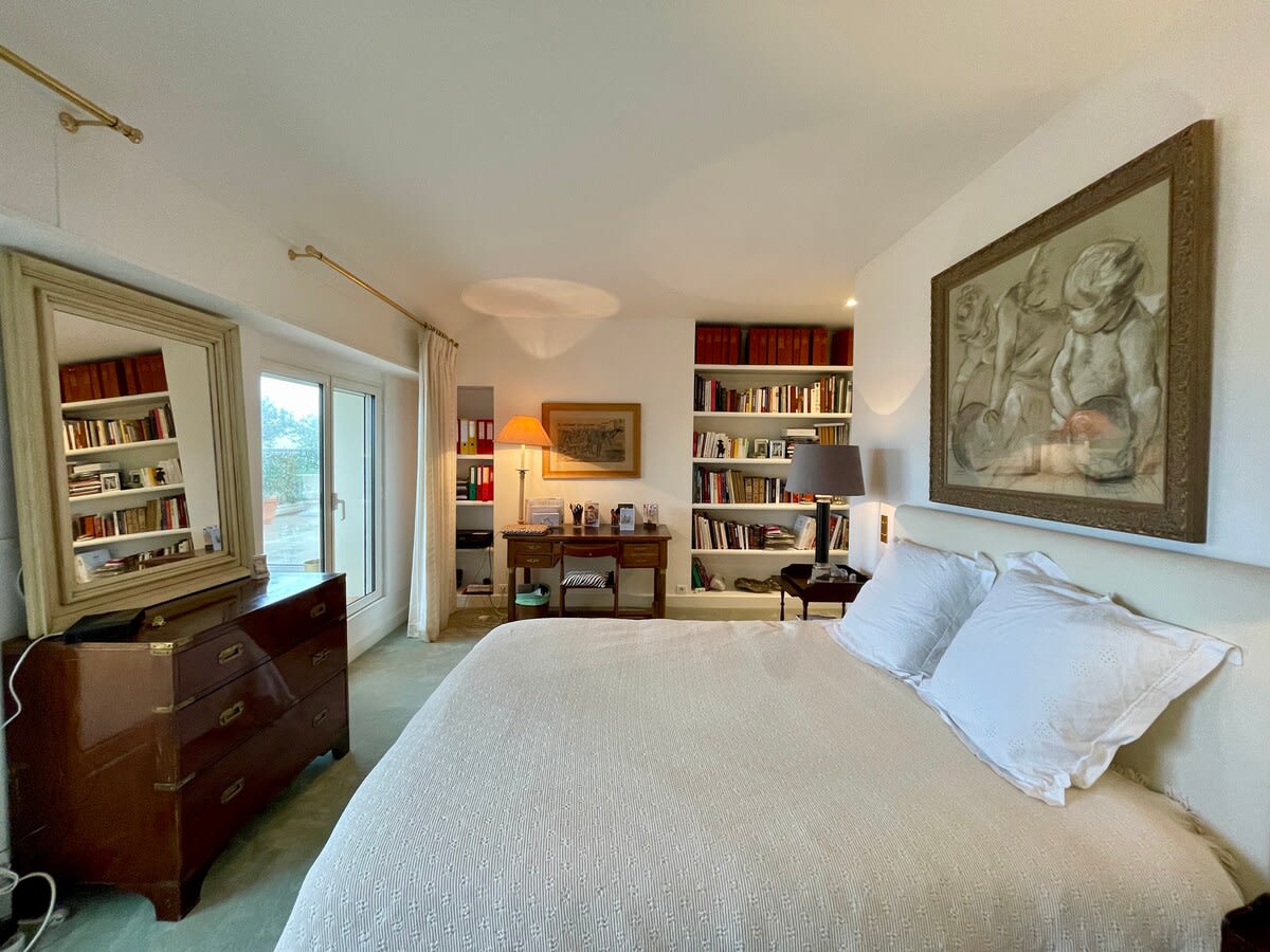 Paris Indulgence - Image 22