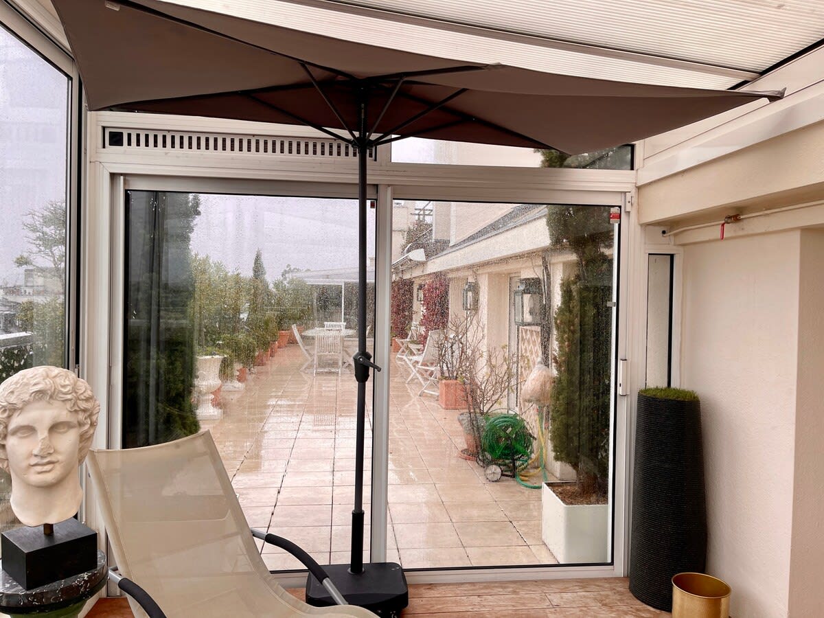 Paris Indulgence - Image 36