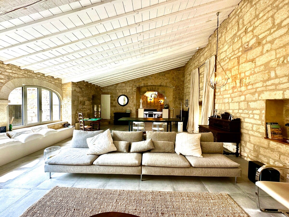 The Vaulted Palace - Image 7