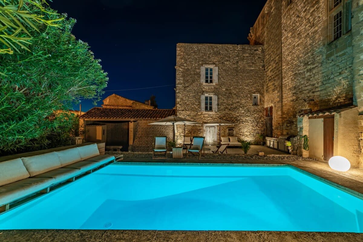 The Vaulted Palace - Image 42