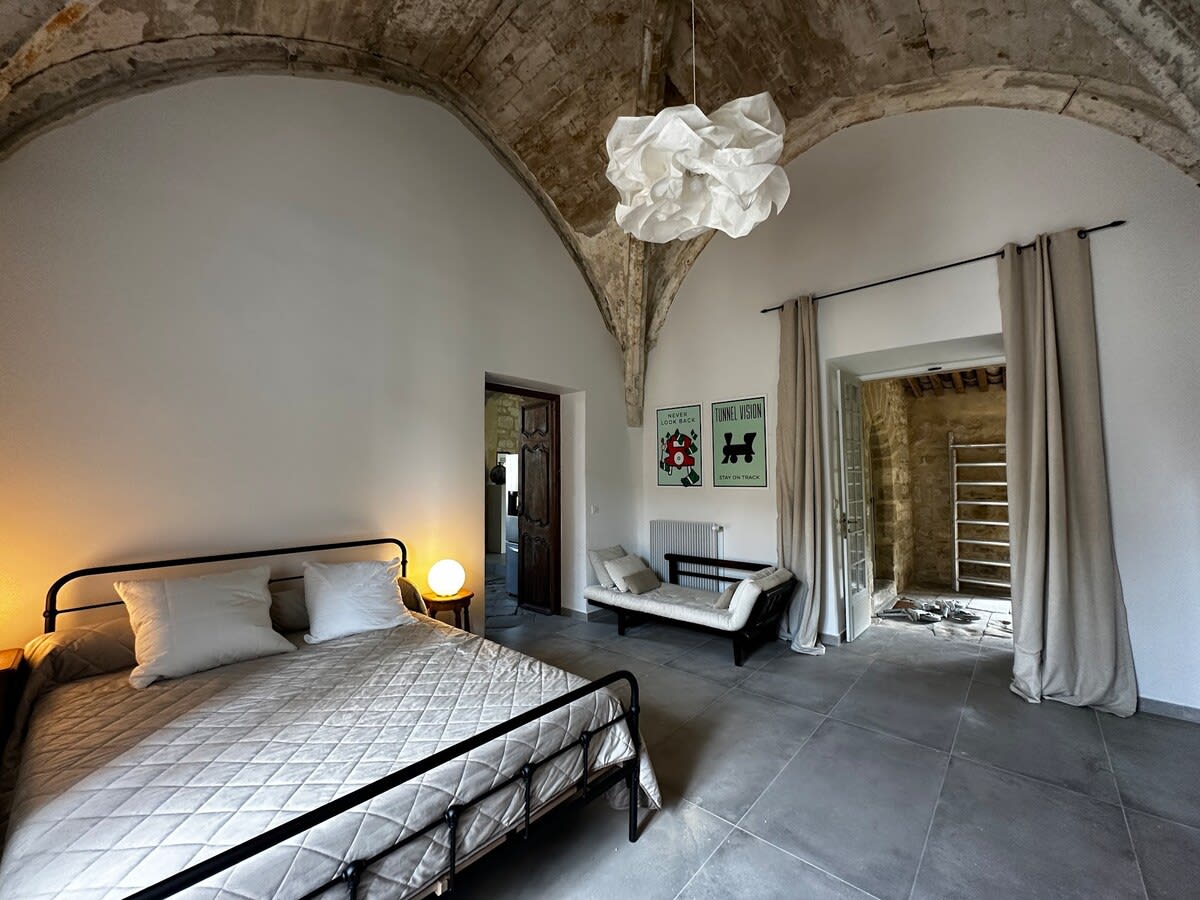 The Vaulted Palace - Image 23