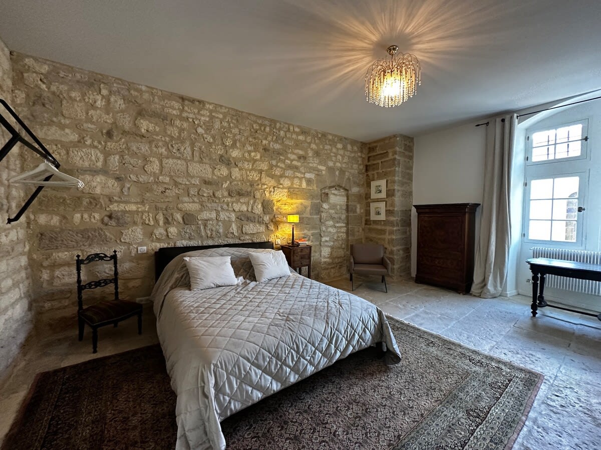 The Vaulted Palace - Image 21