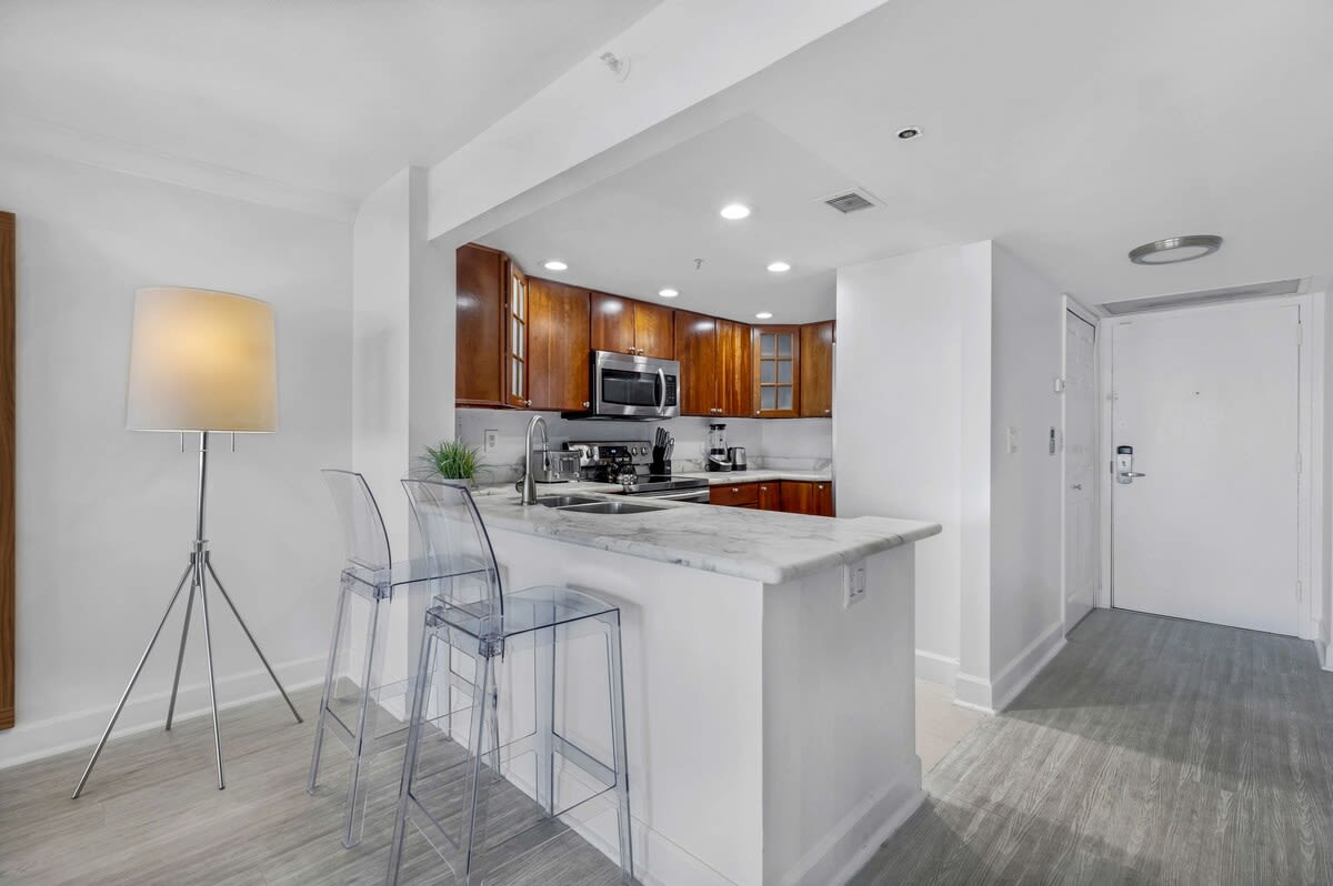 Bayviews & Balcony | Elevated Amenities | StayCozy