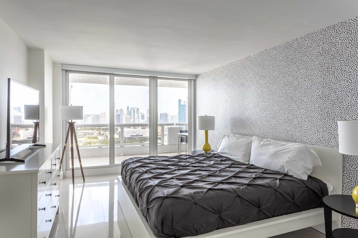 Gym | Ideal Long Term | Bay View | Pool | StayCozy