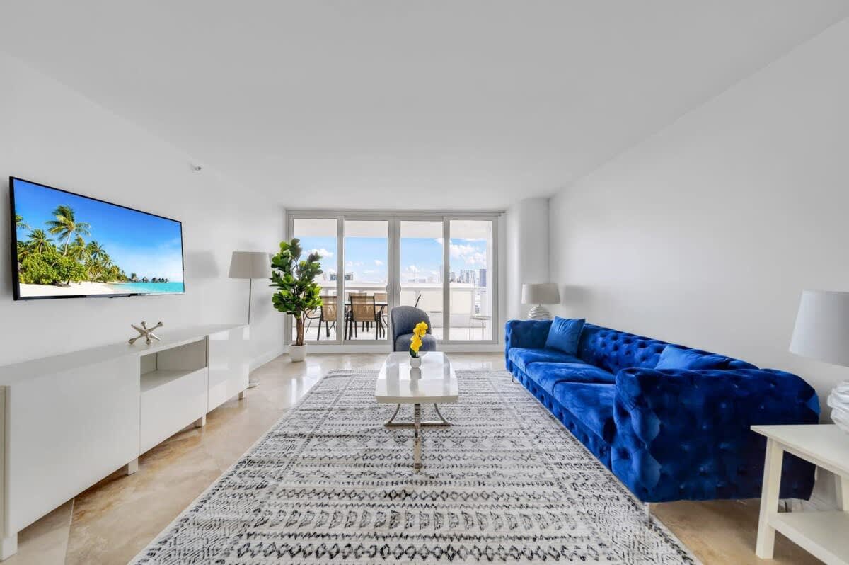 Bayfront 3BR Apt | Balcony & Bay View | StayCozy