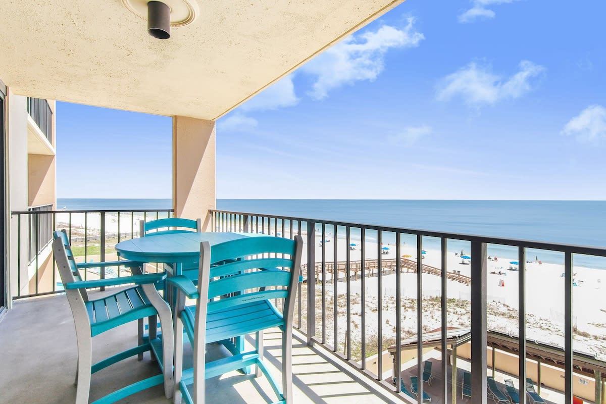 Phoenix I 1047: gulf-front, 2/2, A+ amenities — Orange Beach, AL — vacation rental