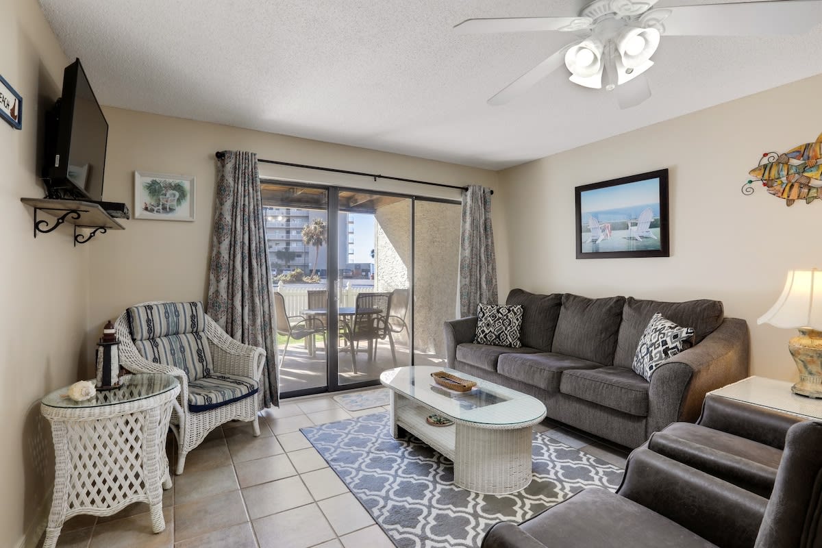 Seaside Beach 2103- Ground level, beachside — Orange Beach, AL — vacation rental