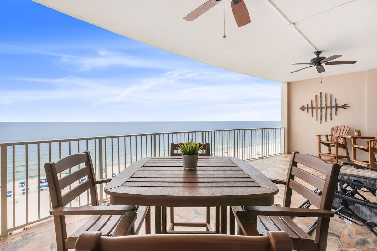 Regency Isle 806- 2/2.5, gulf-front paradise — Orange Beach, AL — vacation rental
