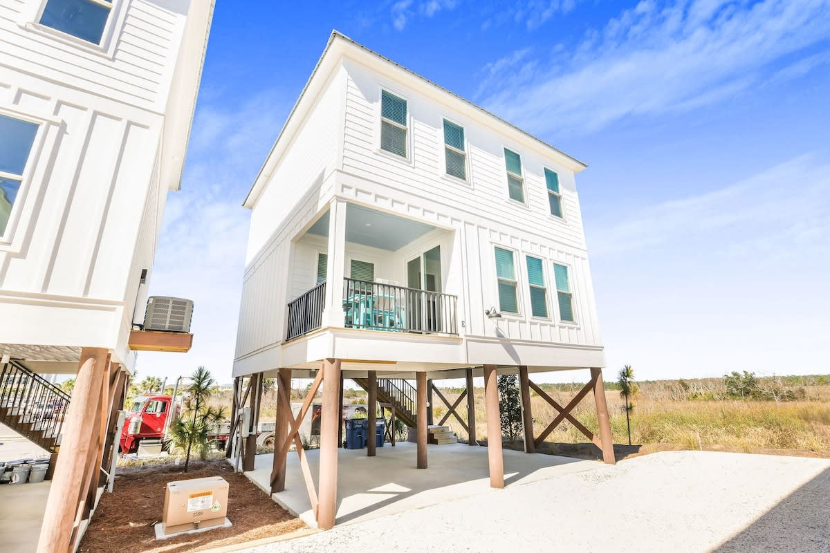 La Casita, new beach cottage, easy beach access