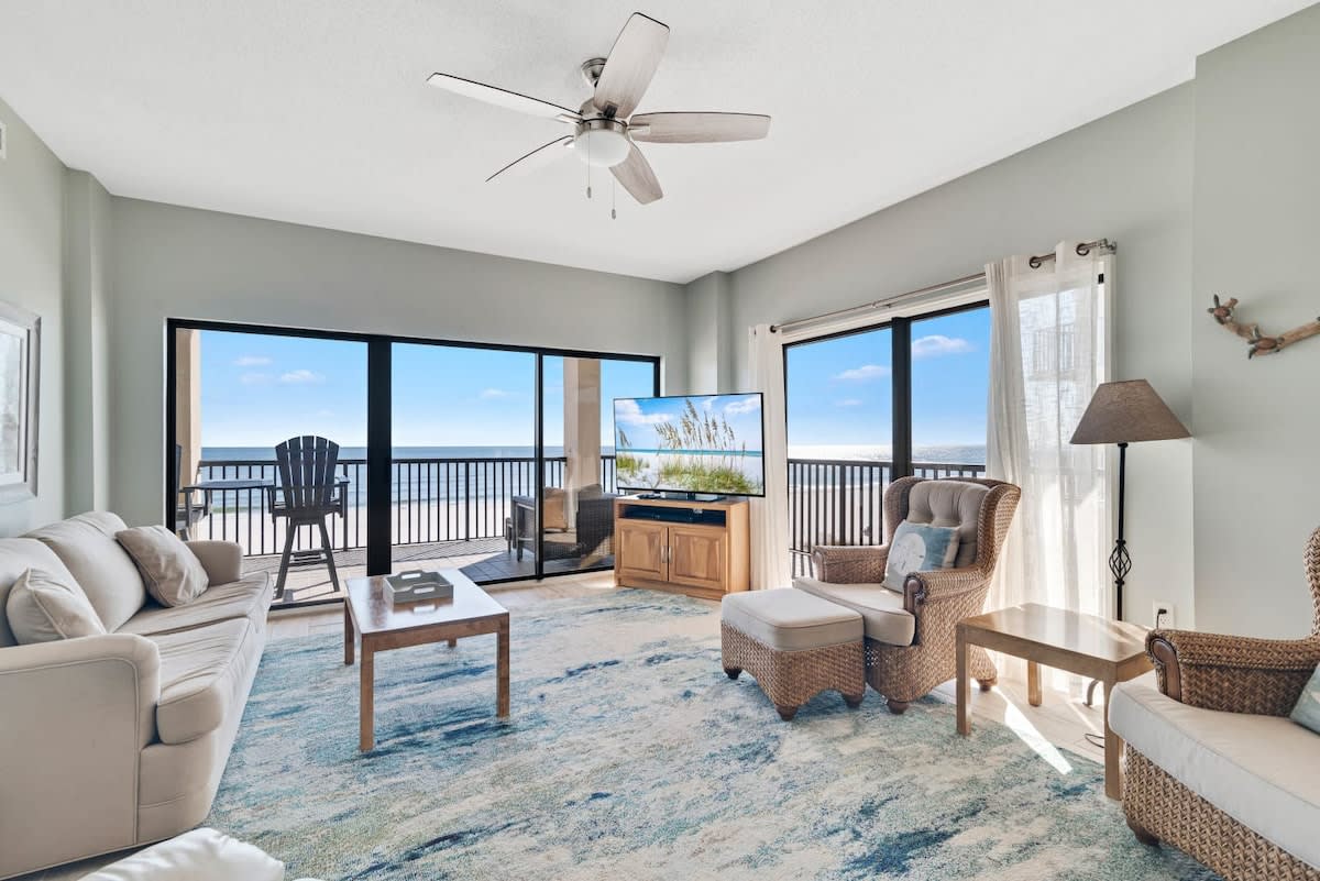 Palms 304: Beachfront 3BR/3BA Corner Condo — Orange Beach, AL — vacation rental