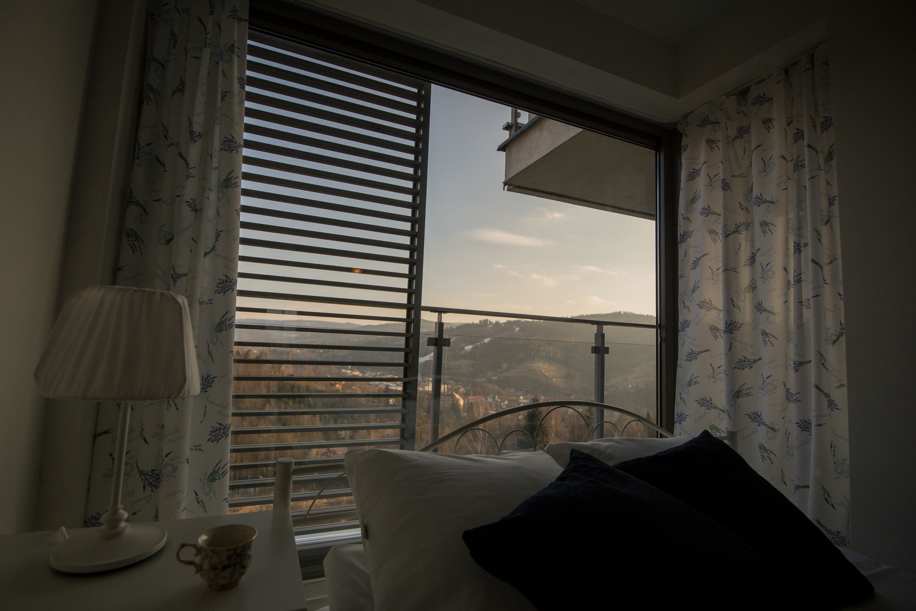 View 3