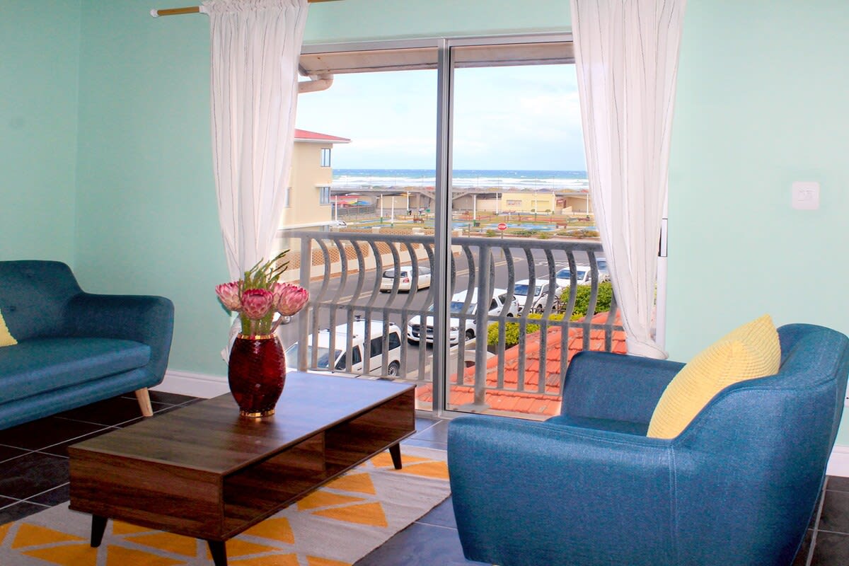 Seaside Loft Muizenberg Apartment — Muizenberg, Cape Town — vacation rental