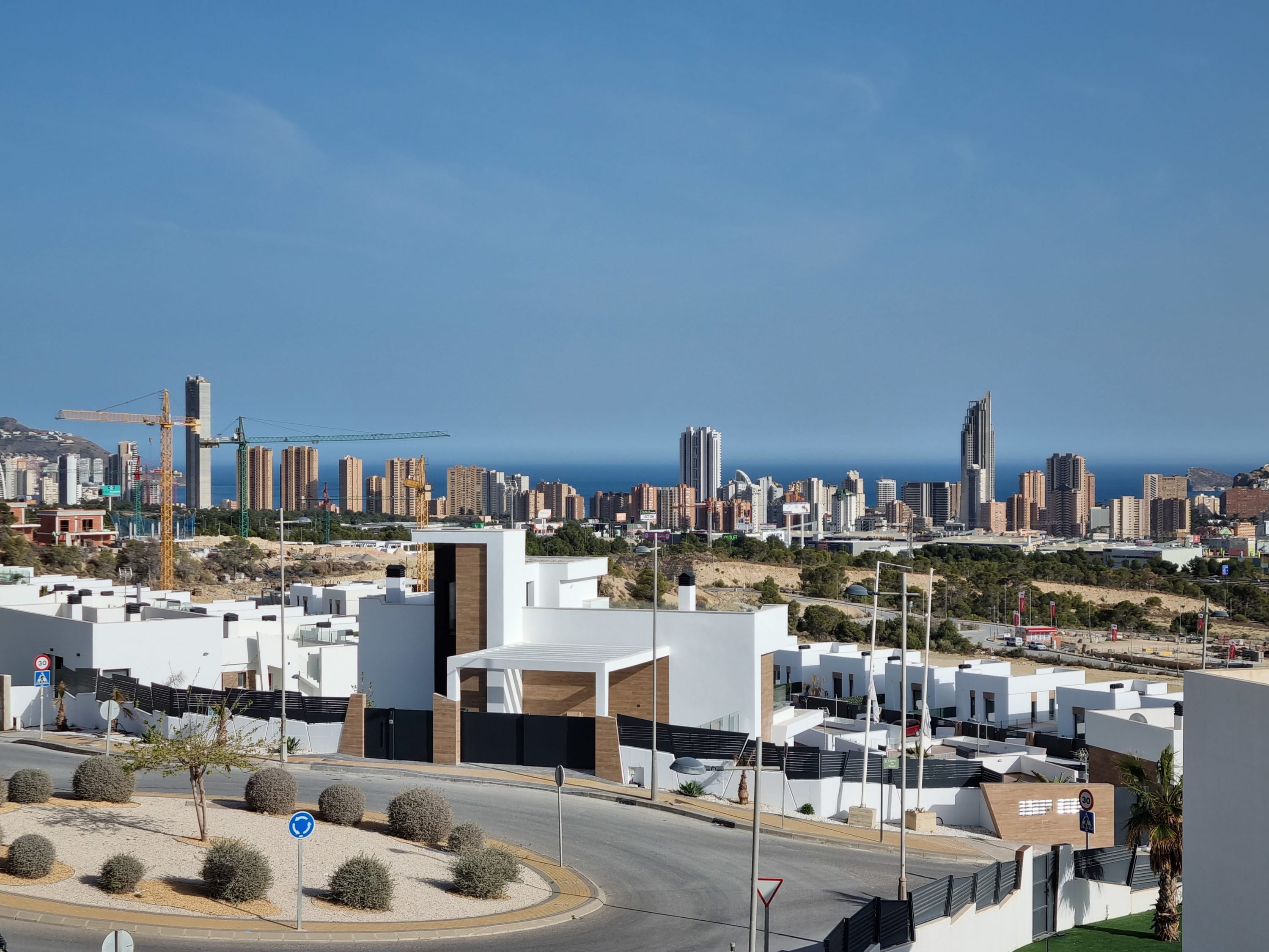 Carrer de Brasil, 2, 03509 Finestrat, Alicante, Spain