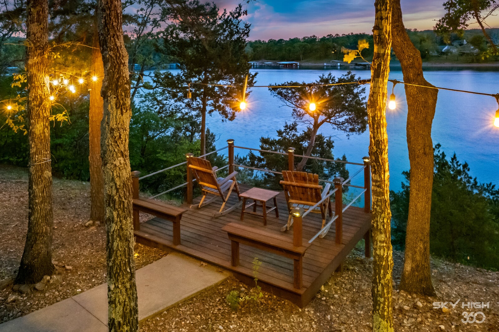The Waters Edge Oasis at Table Rock Lake — Golden, MO — vacation rental