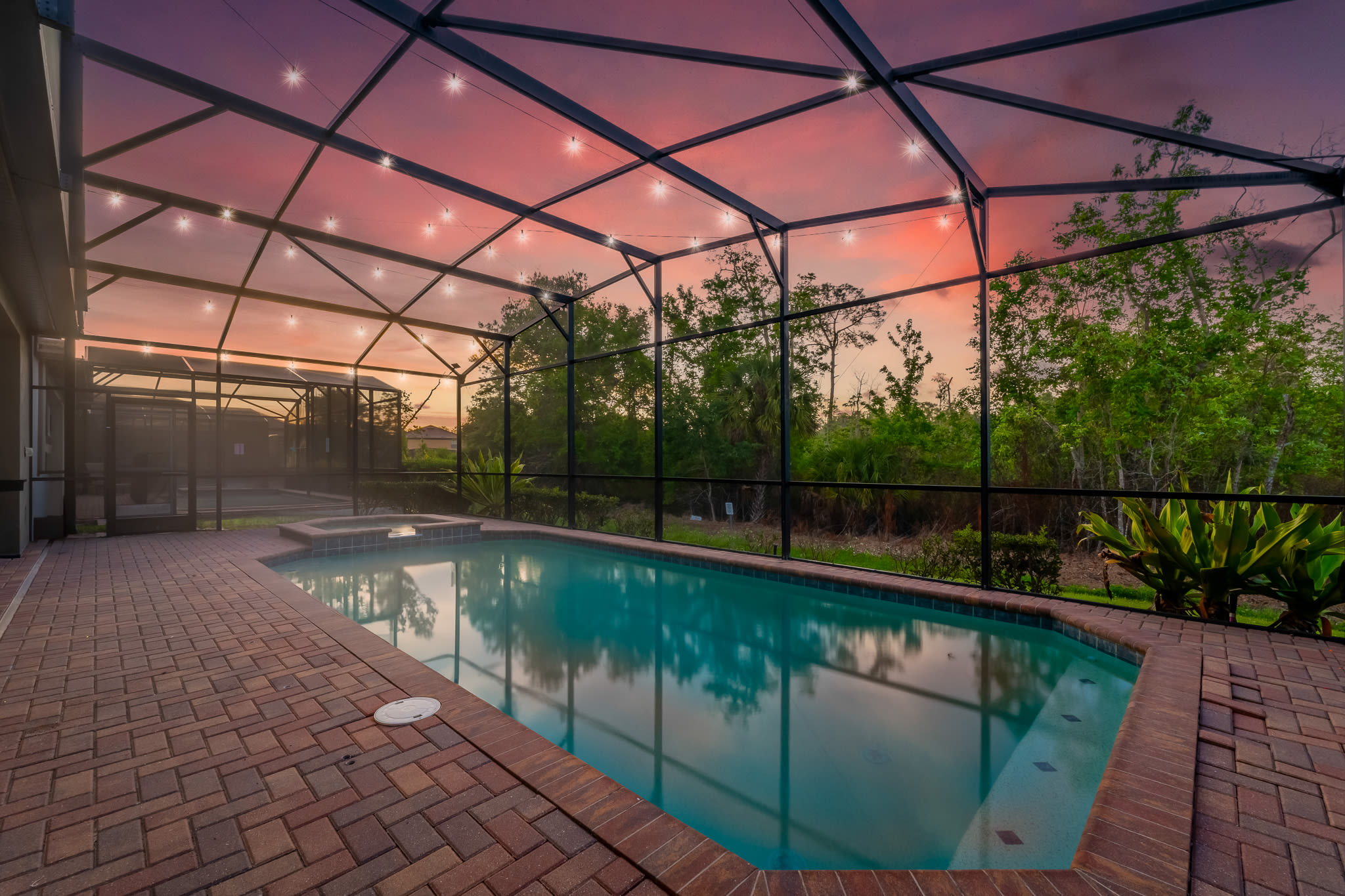 Luxury home w/private pool, water park & Disney