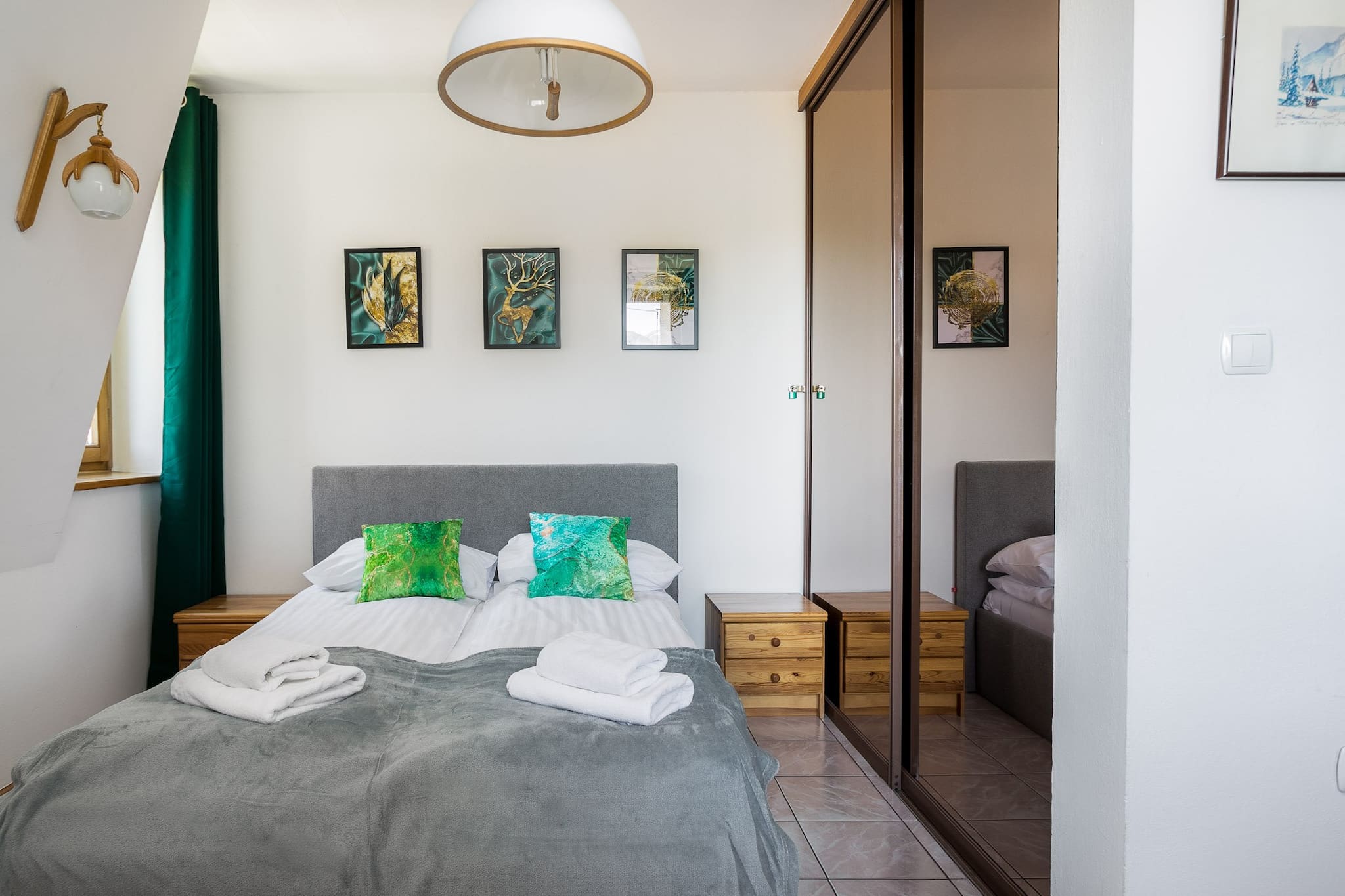 View 3