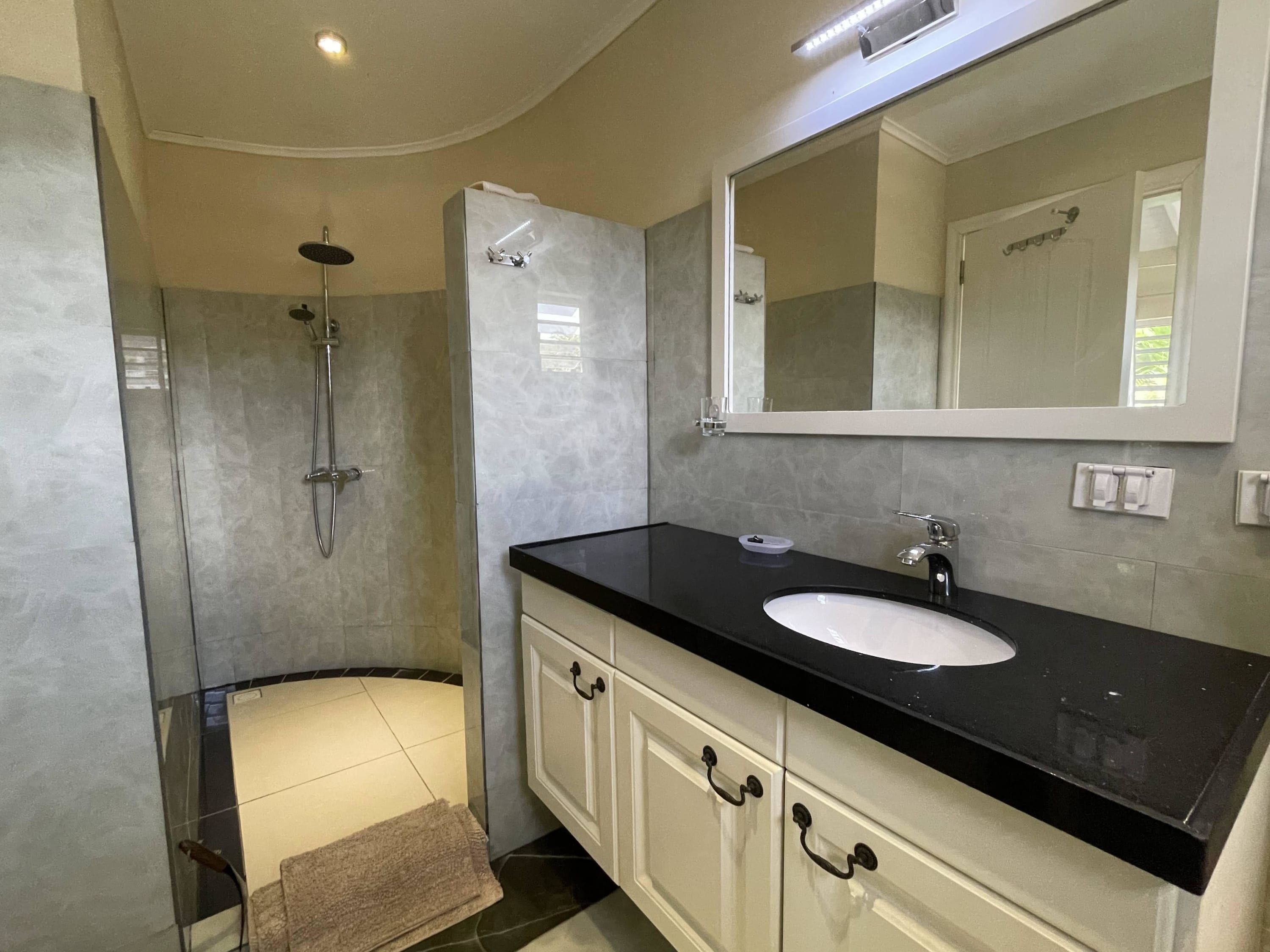 21 Makambaplein, Kralendijk, Caribbean Netherlands