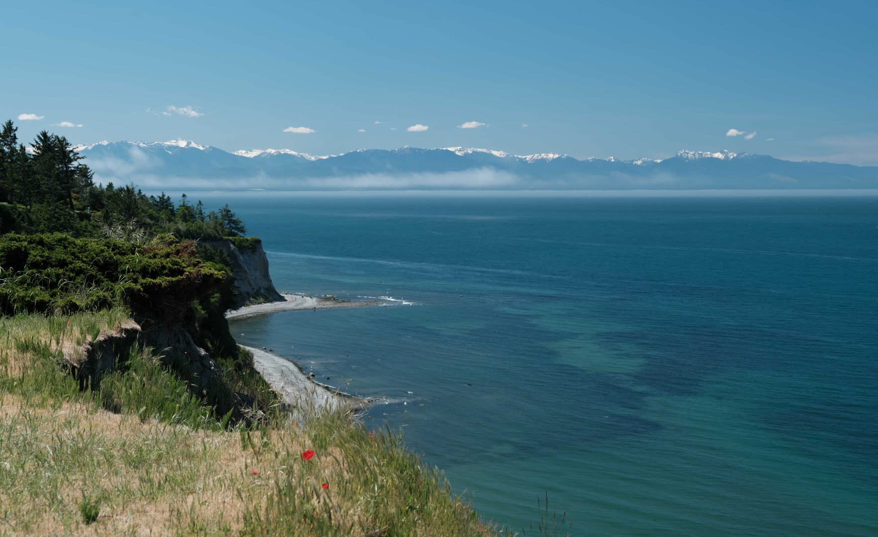 Island Hideaway with Stunning Ocean Views 5