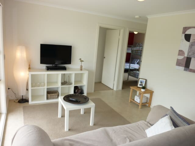 View 10