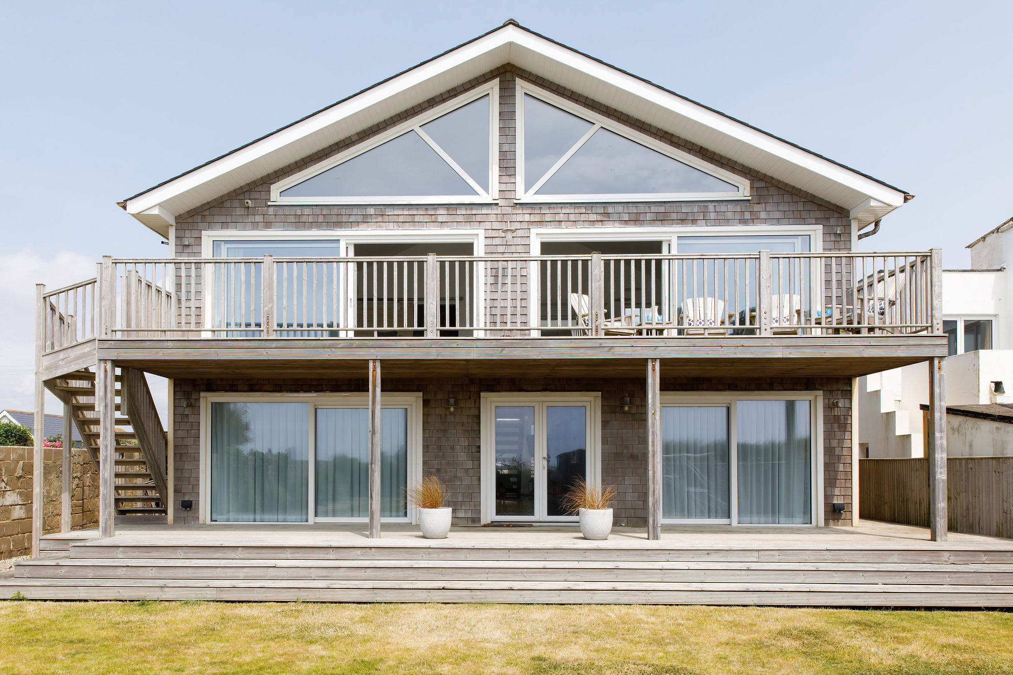 The upper decking now has a scaffold board table with benches