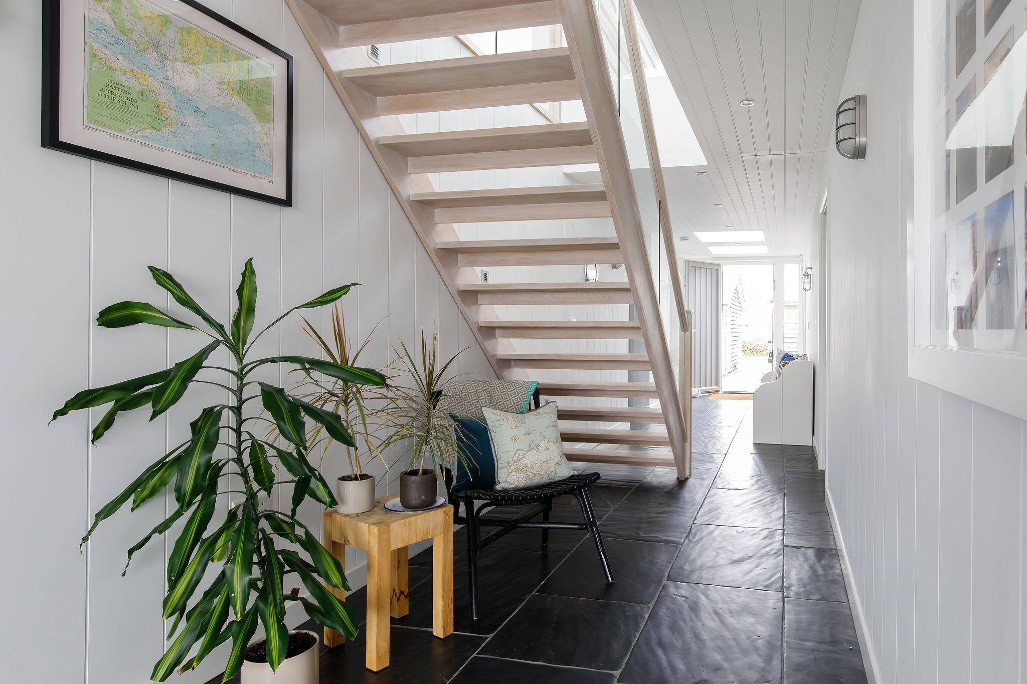 Entrance hall with seating and views