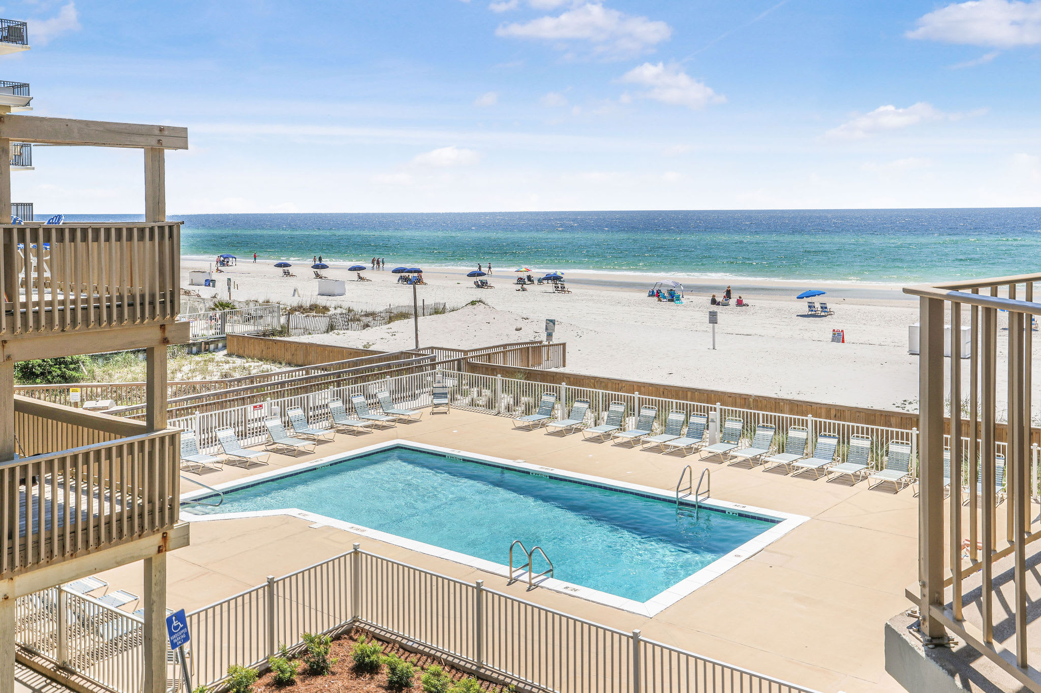 Gulf Village 214- Close to the Hangout, beachfront — Gulf Shores, AL — vacation rental